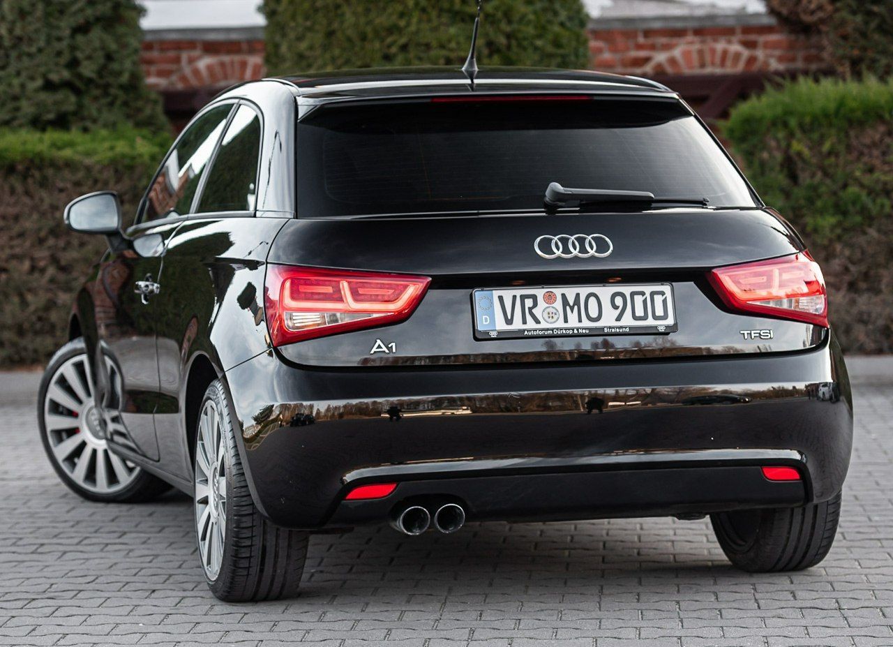 Audi A1 S-Line 1.4T 122KM ! Super Stan ! Zadbana !