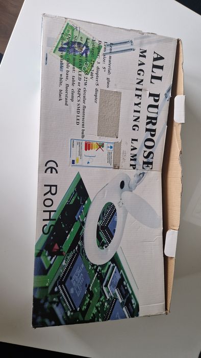 Lampa przyblatowa ze szkłem powiększającym. NOWA