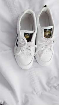 Взуття біле 38розмір