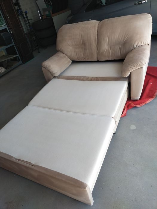 Wygoda rozkładana sofa