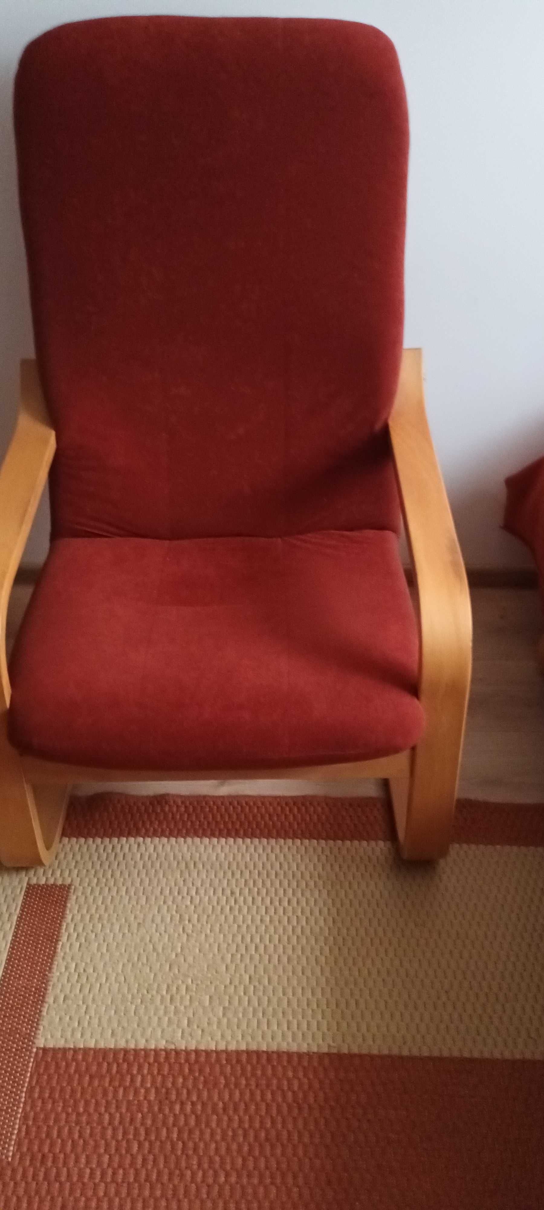 Sofa 2 osobowa z funkcją spania plus dwa fotele i ława