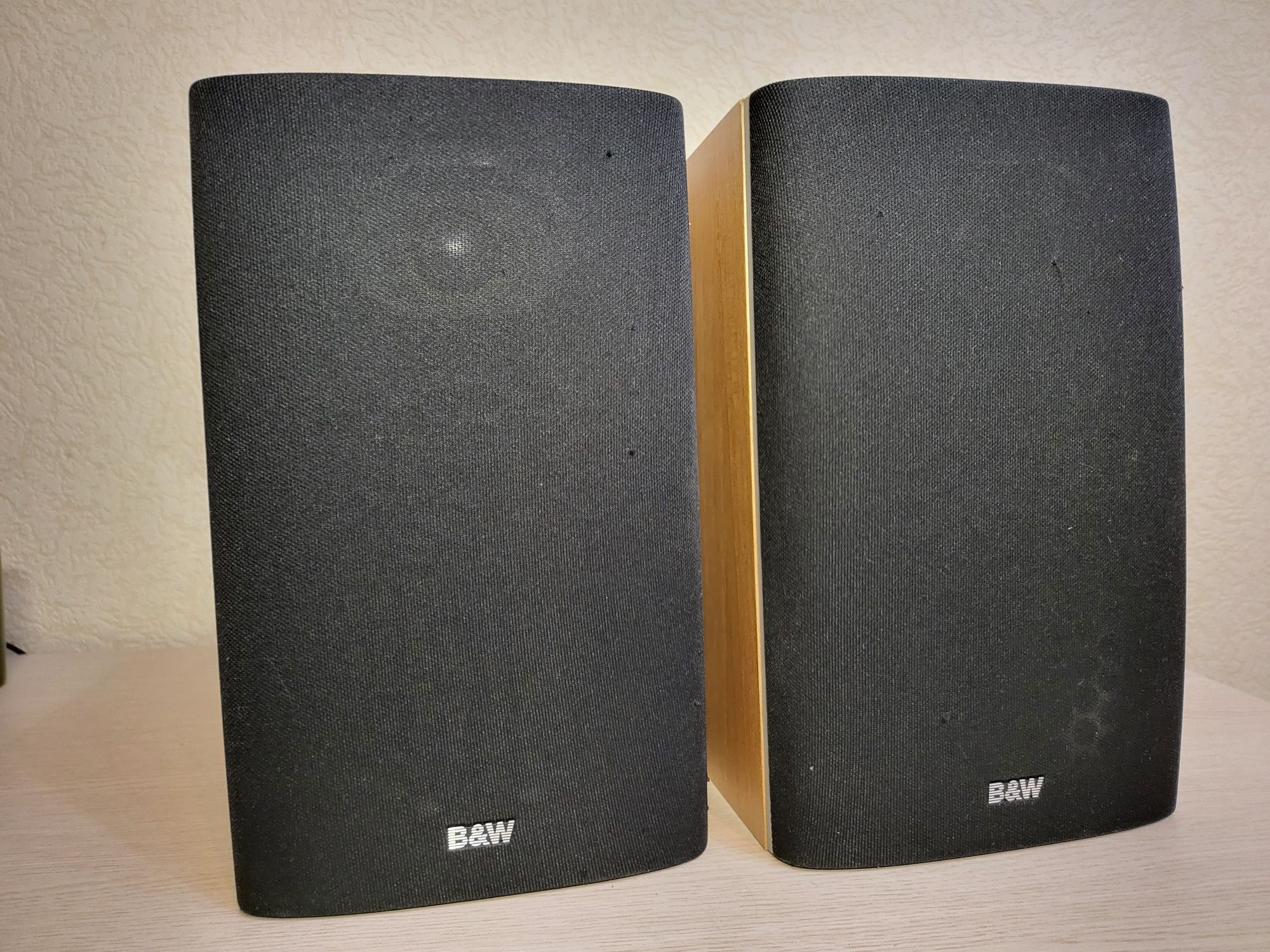 Bowers & Wilkins DM600 S3 Made in England