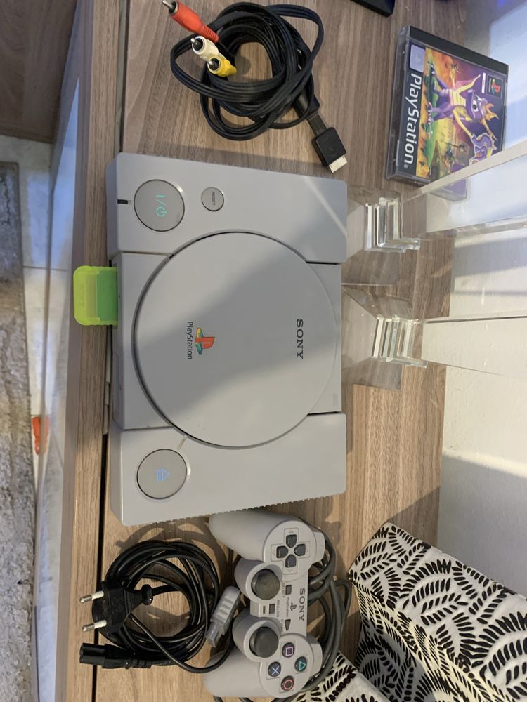 Playstation 1 -U