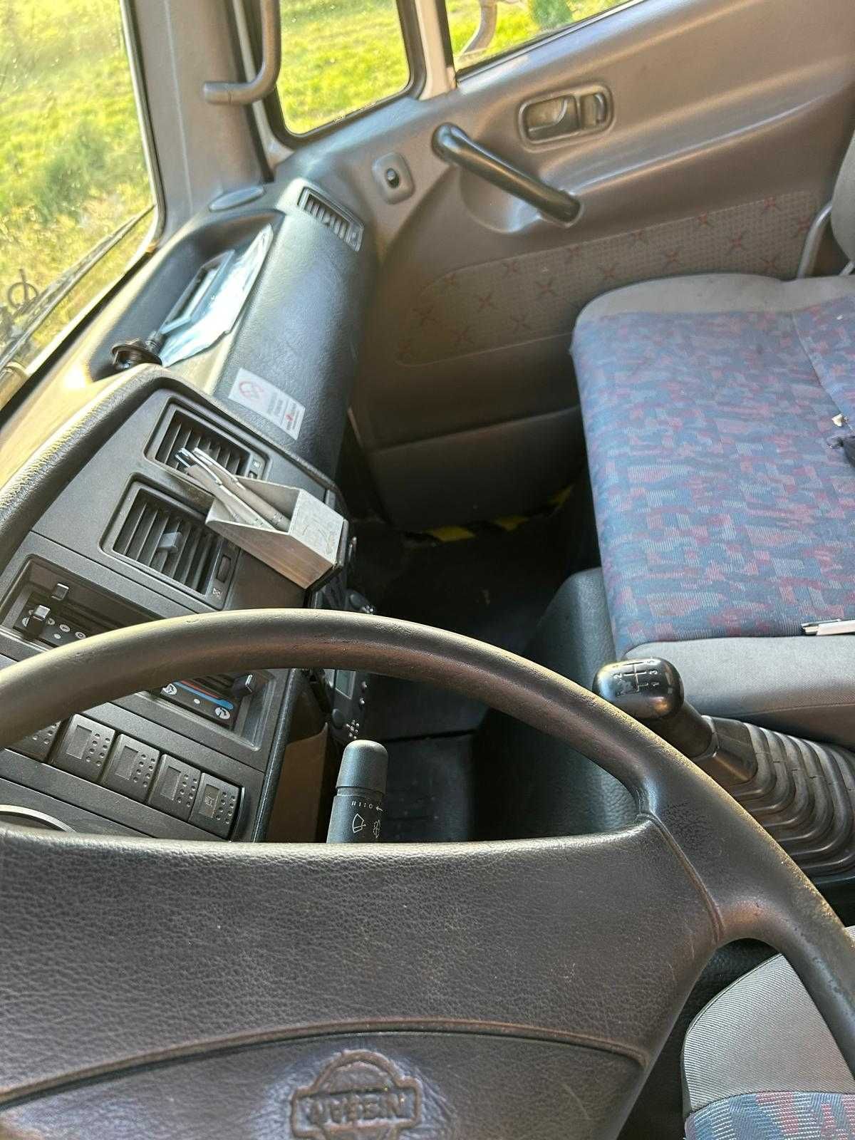 Nissan - Atleon 120