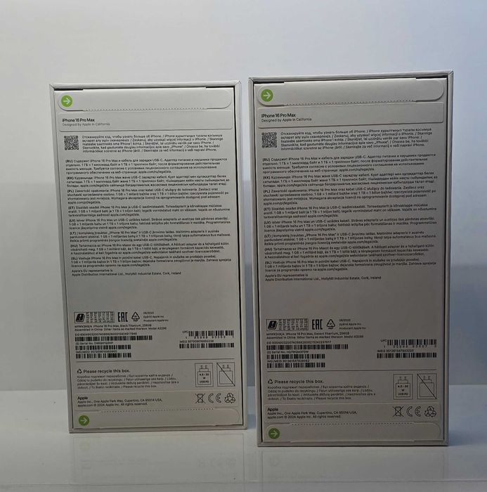 iPhone 16 Pro Max 256GB Black Titanium, Desert Titanium
