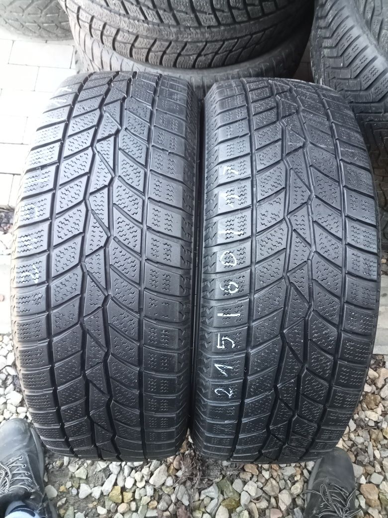 2x Opony Używane Zimowe 215/60R17 Goodride