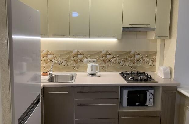 Реальная 2-ка Ботанический Сад, Отакара Яроша 19