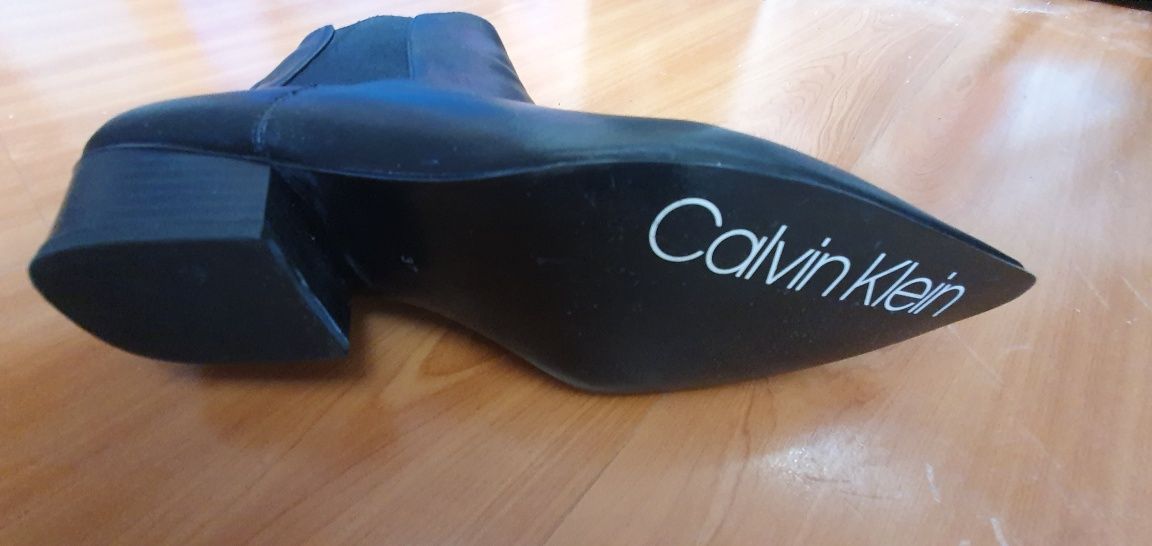 Botki calvin klein 37