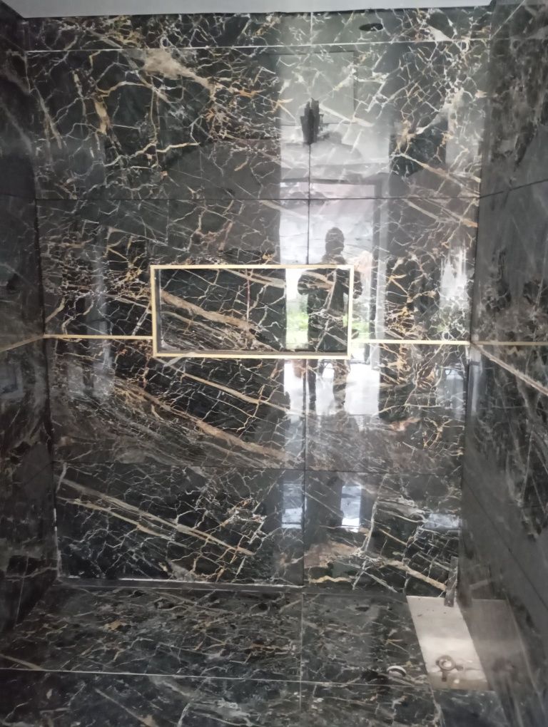 Obras e manutenção e limpeza de telhados