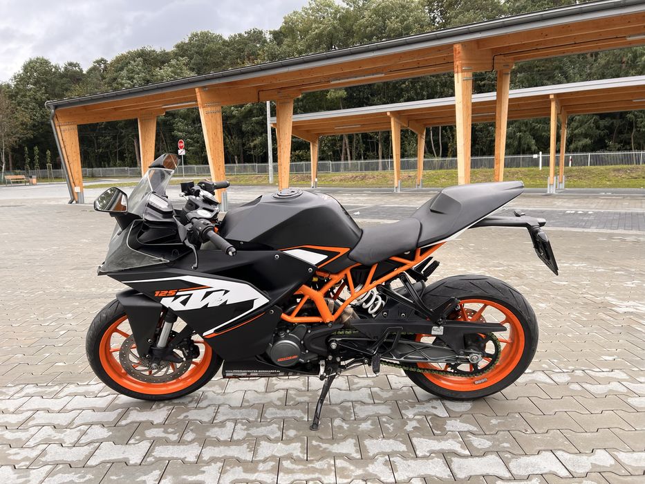 KTM RC 125 – 2015