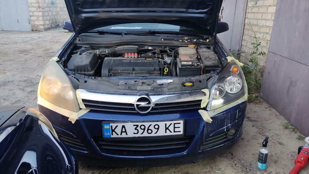 Полировка фар авто полірування покриття лаком