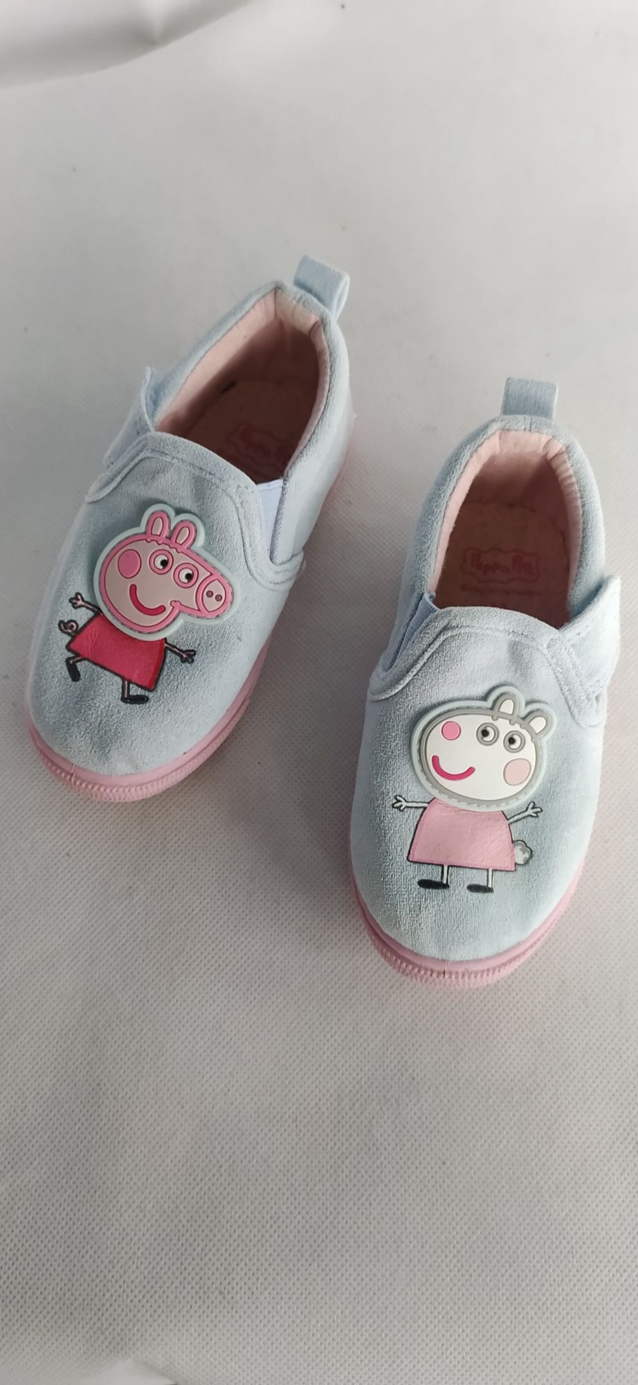 Buty kapcie Peppa SMYK