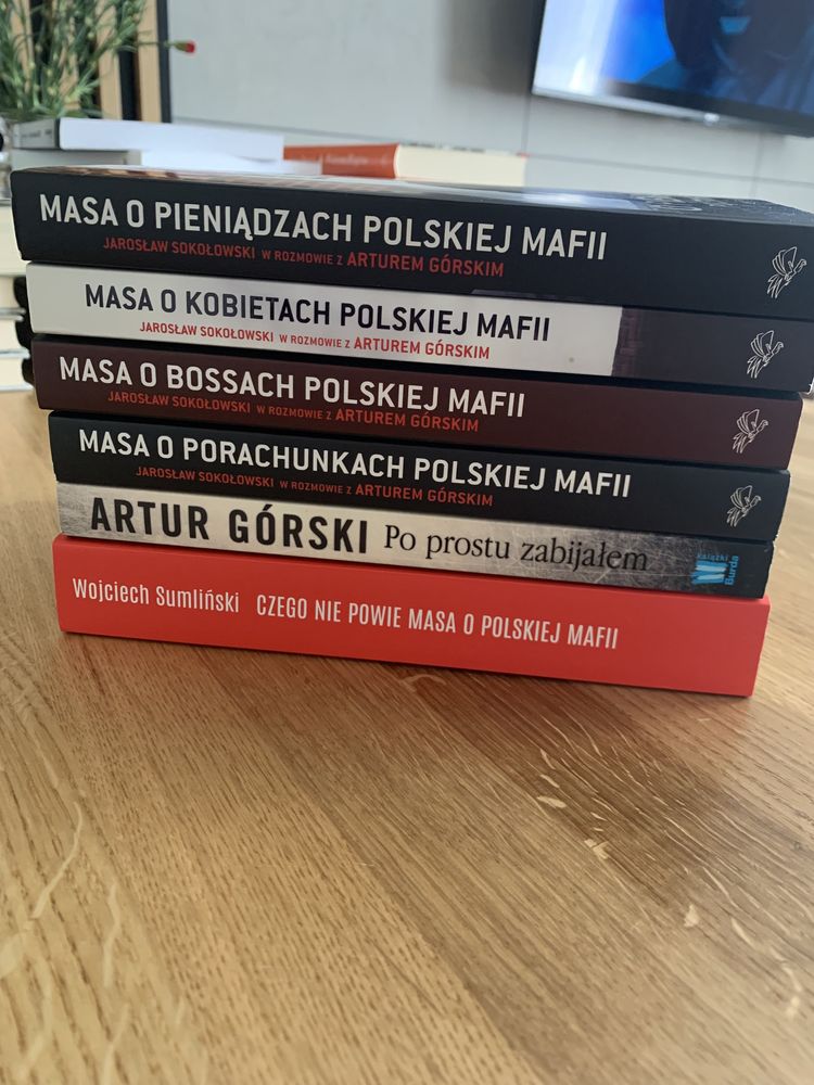 Masa, pakiet książek o mafii