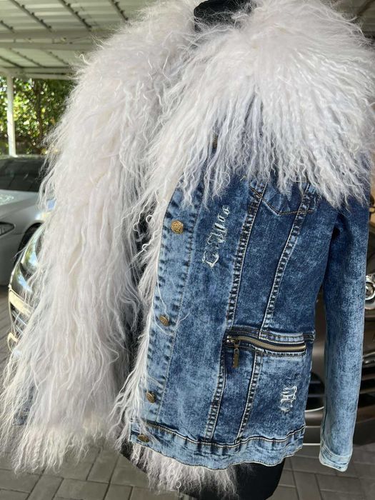 Джинсова куртка. З утеплювачем і ламою.