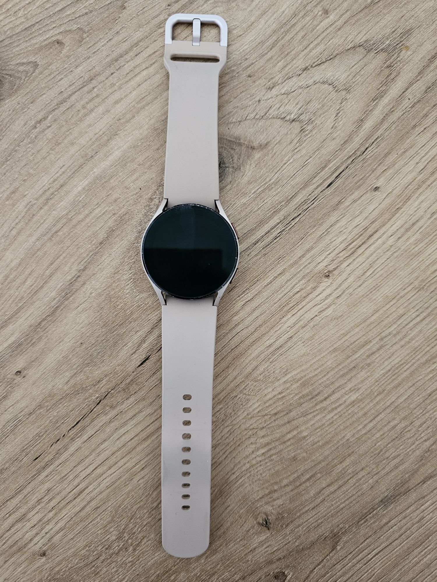Galaxy Watch 4 sprzedam
