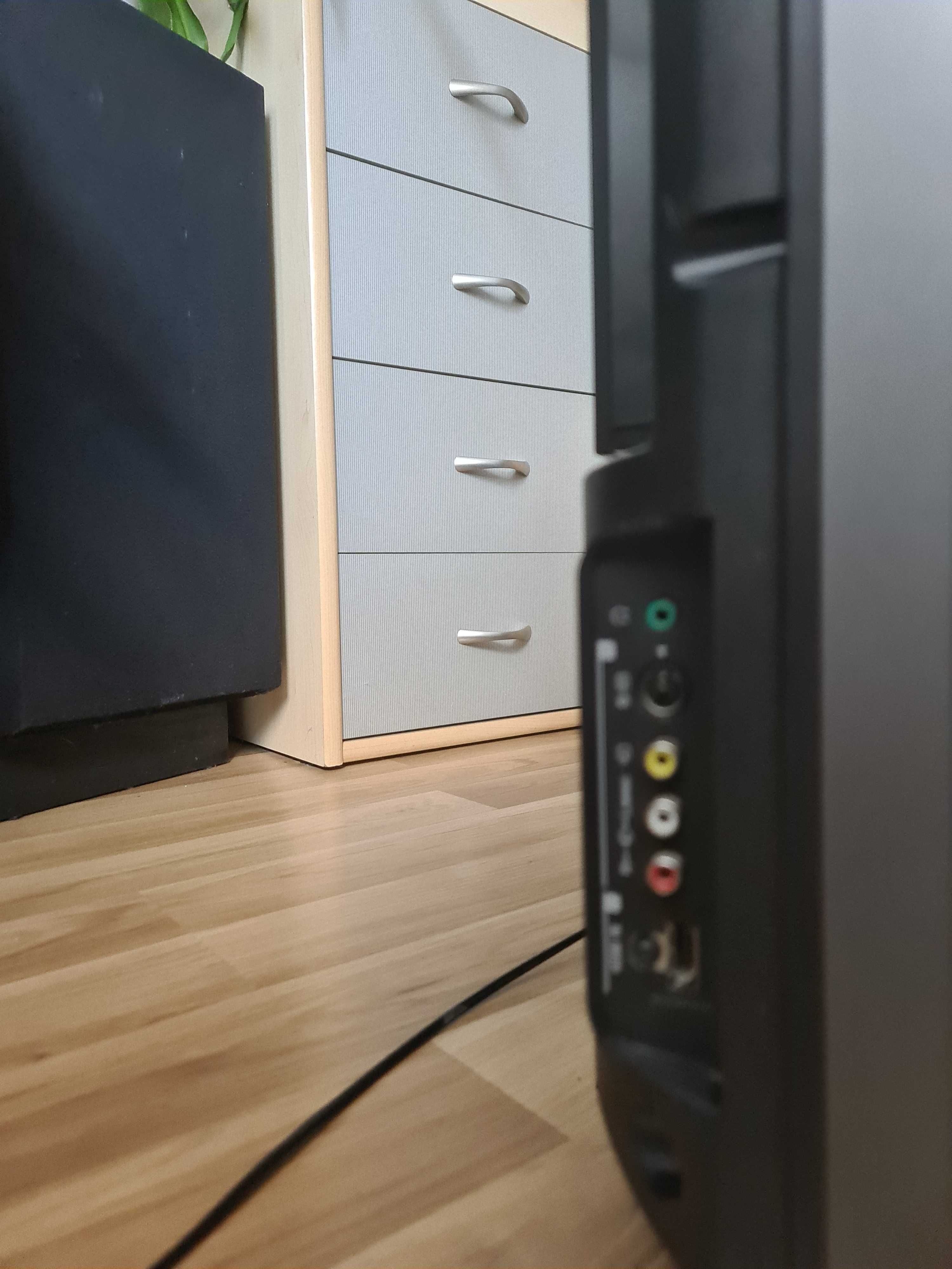 Sony TV LCD 32" KDL 32S3020