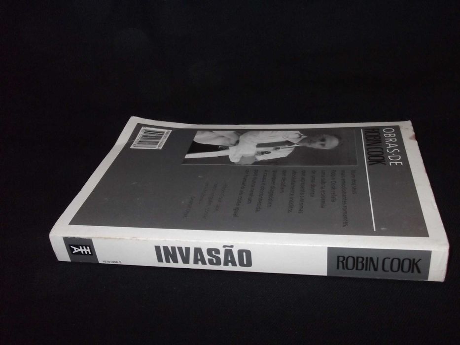 Livro Invasão Robin Cook Europa-América 1998
