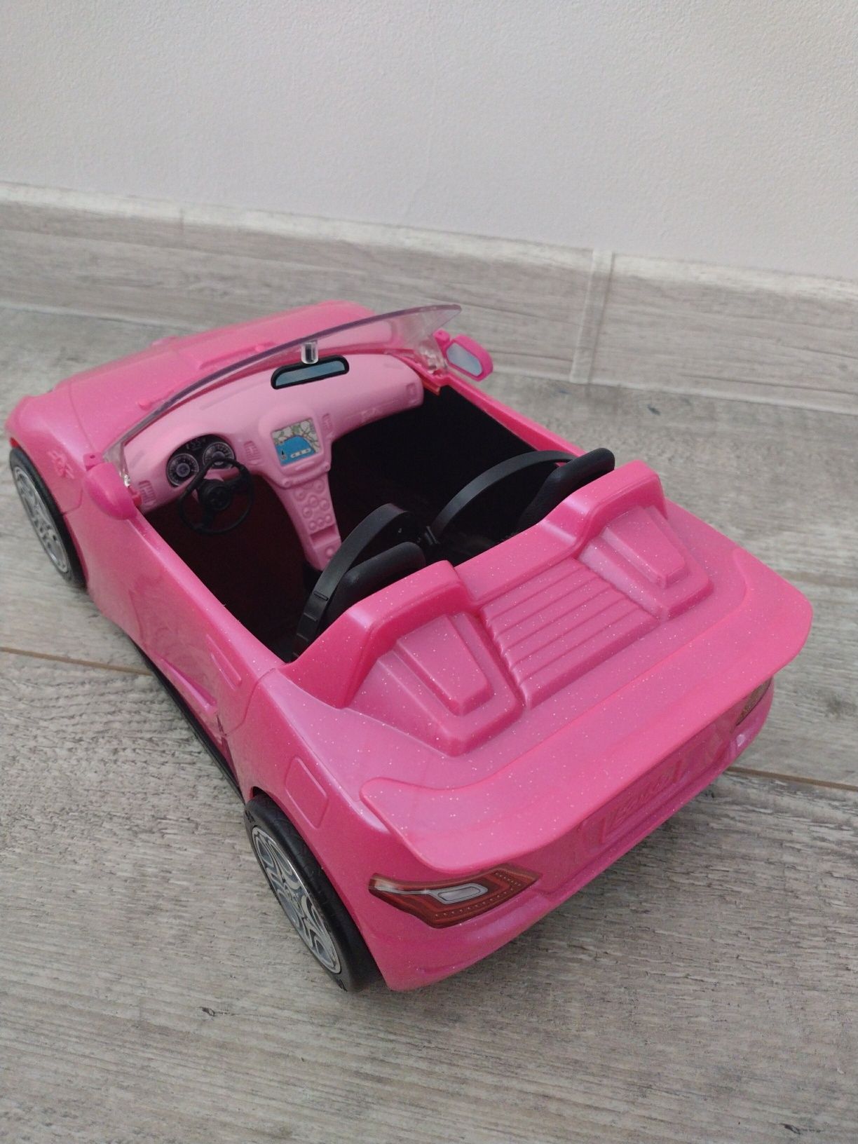 Auto kabriolet Barbie