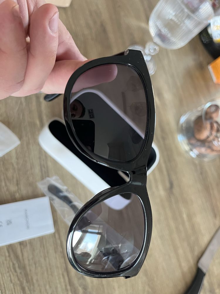Okulary przeciwsloneczne  Calvin Klein