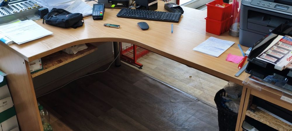 Biurka,szafki, witrynka