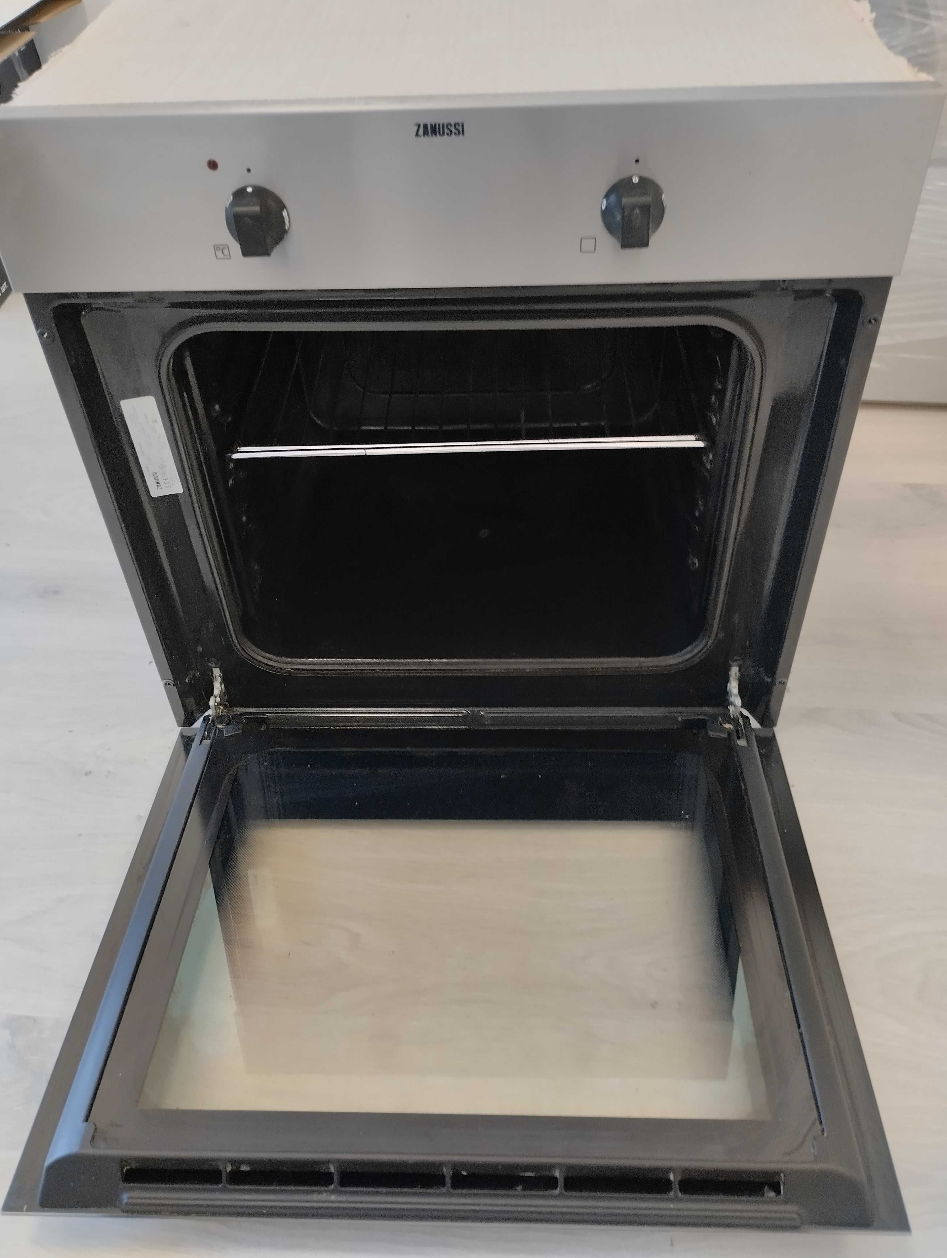 Електро духовка (вбудована) ZANUSSI, модель ZZB510301X, відмінний стан
