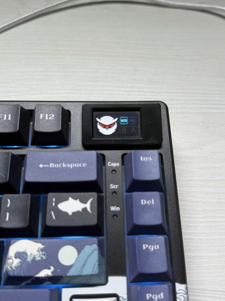 Механічна ігрова клавіатура SK80 з RGB підсвіткою