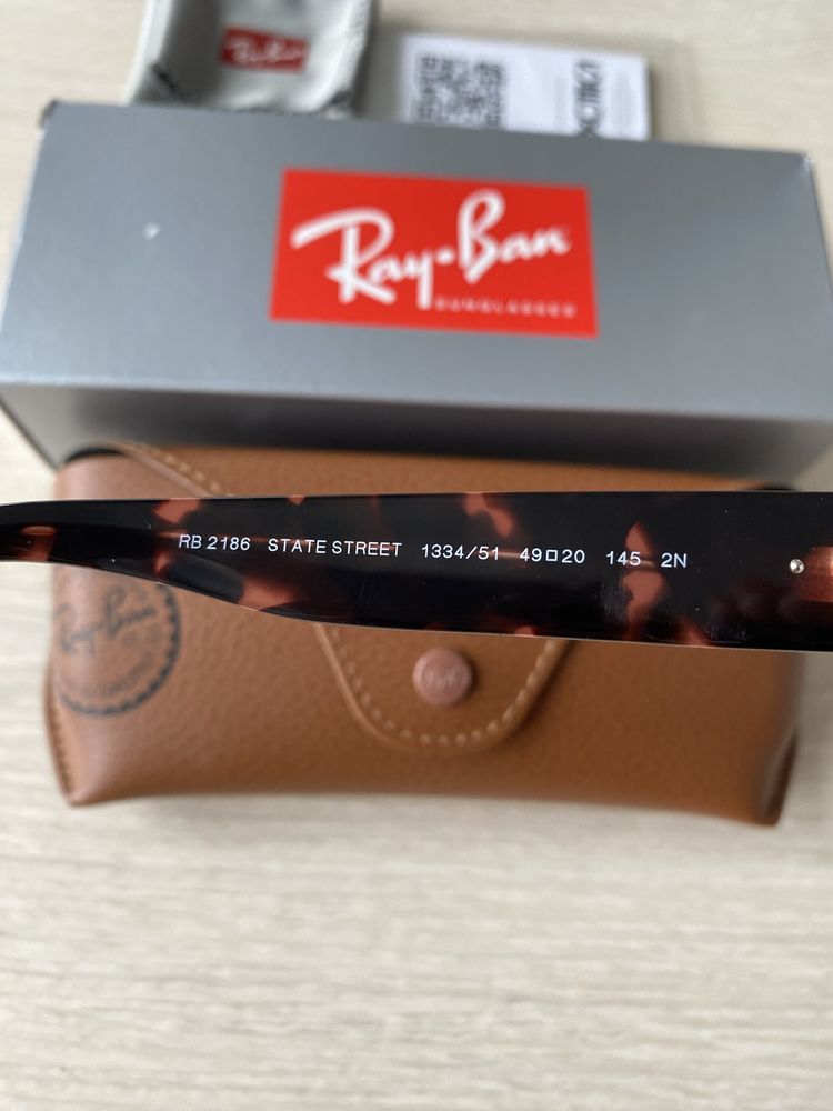 Ray Ban RB 2186 State Street 1334/51 солнцезащитные очки оригинал