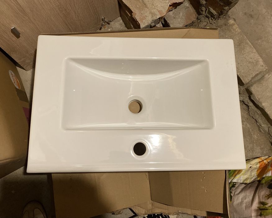 Umywalka ceramiczna 60 cm