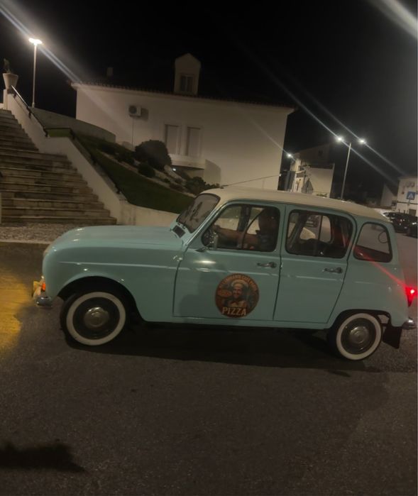 Carrinha 4 L Renault