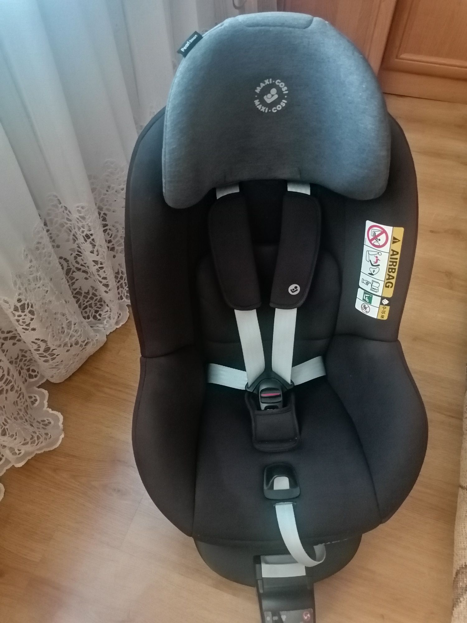 Fotelik samochodowy Maxi-Cosi Pearl Smart i-Size wraz z bazą FamilyFix