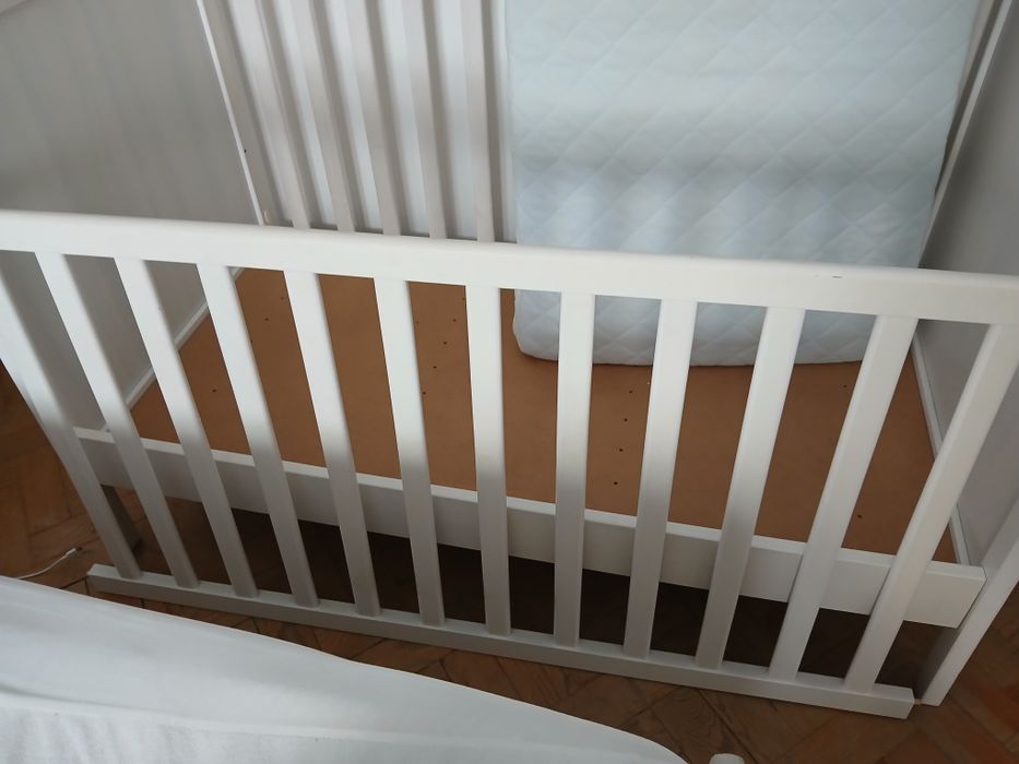Berço ikea com colchão