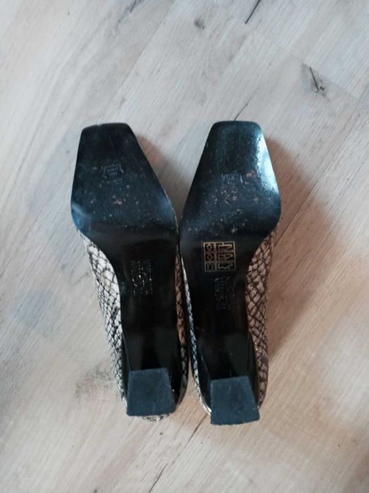 Sprzedam buty damskie vintage Timothy Hitsman