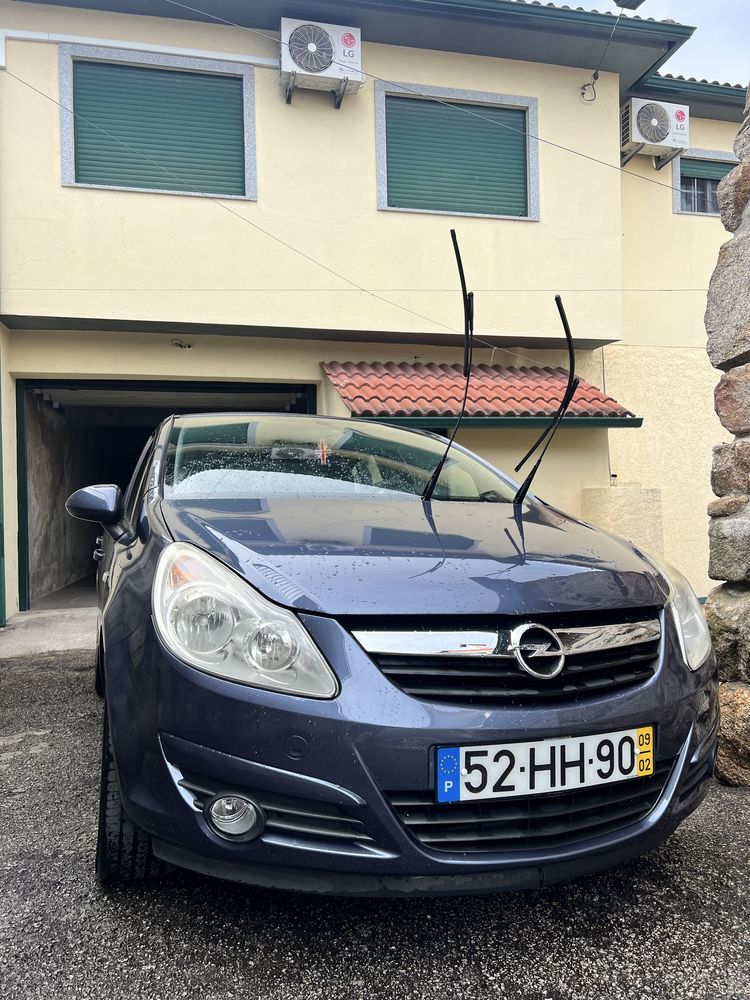 Opel Corsa 1.2 Gasolina - 5 Portas - 2009 - Excelente Estado!