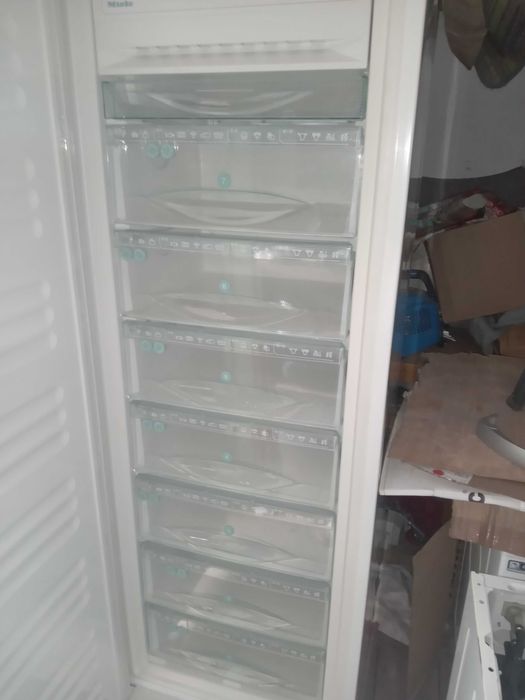 Морозильна камера MIELE (324 літ.) made in Germany!