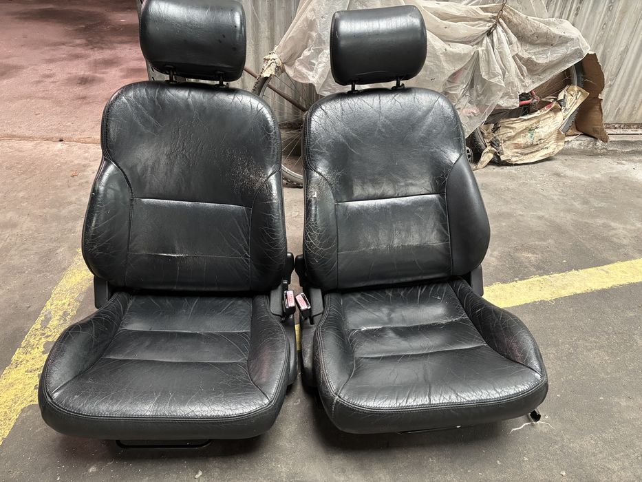 Bancos citroen saxo cup pele