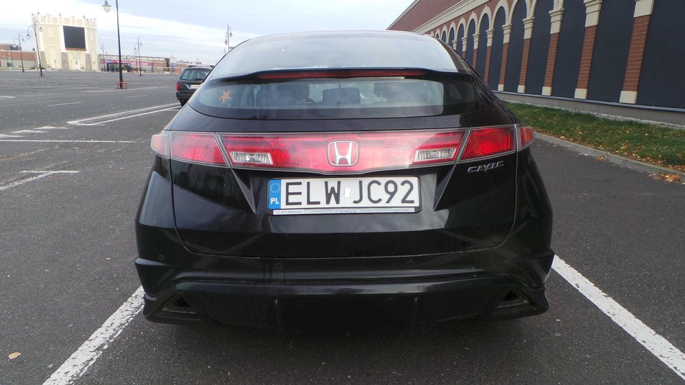 Honda Civic  VIII   2.2  Diesel  140KM