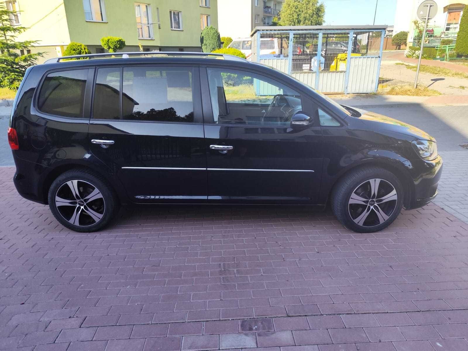 VW TOURAN 2,0 TDI Automat