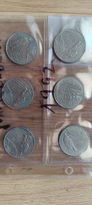 109 moedas comemorativas de Portugal - Todas por €60