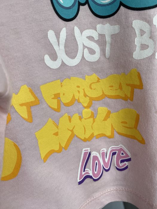 Футболка вкорочена на дівчинку 116-122