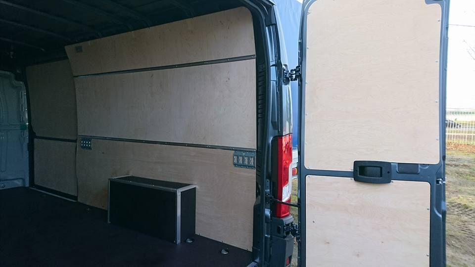 Fiat Ducato L4H3 zabudowa podłoga boki nadkola