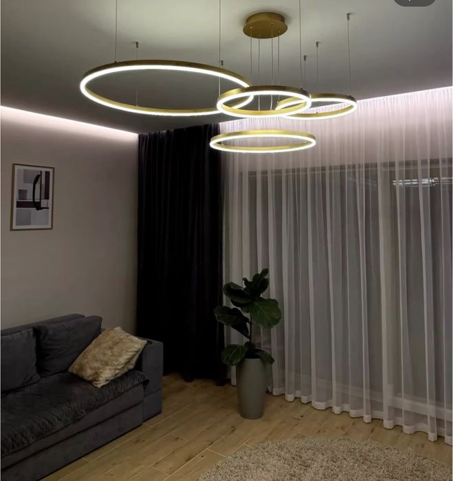 Підвісна кільцева люстра ,стильна світлодіодна