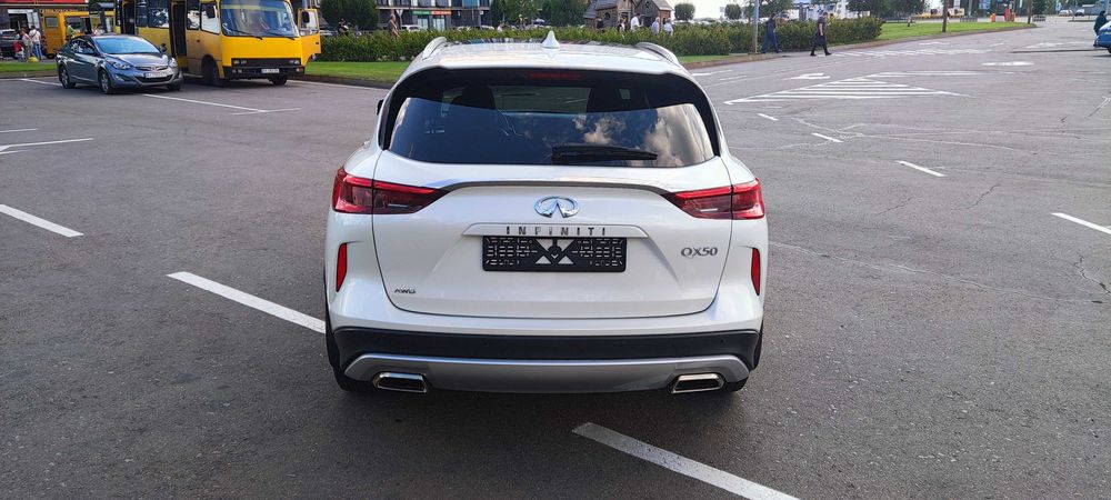 Infiniti QX50 AWD Luxe Proactive