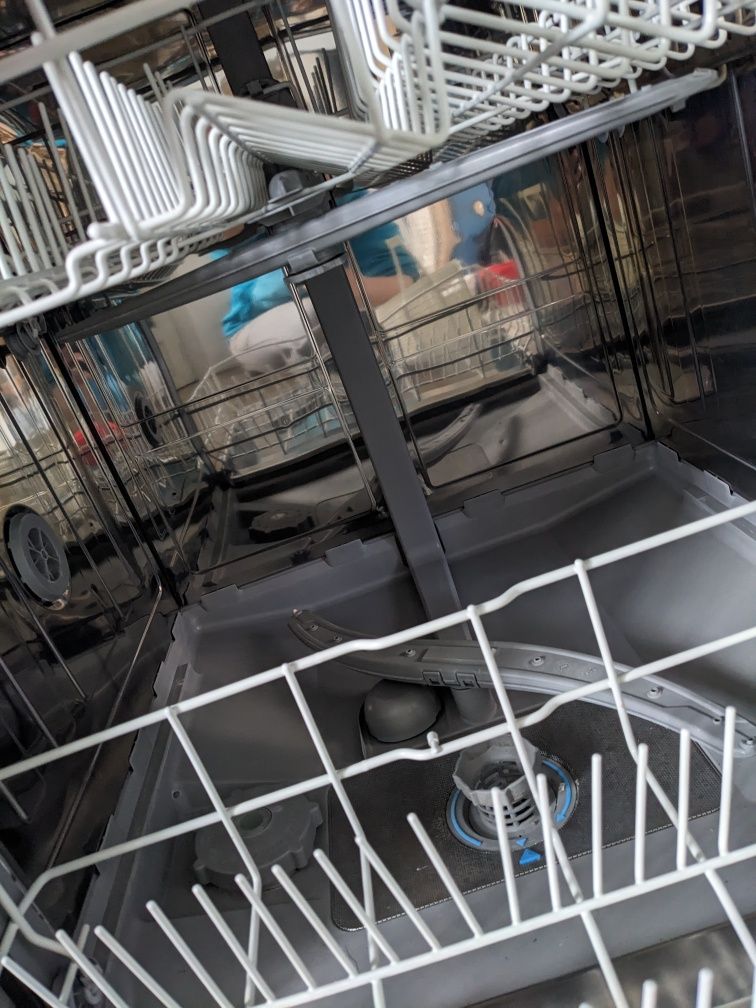 Посудомийна машина Bosch