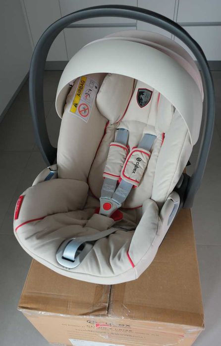 Cadeira Auto Cybex Cloud Z I-Size - Edição Ferrari
