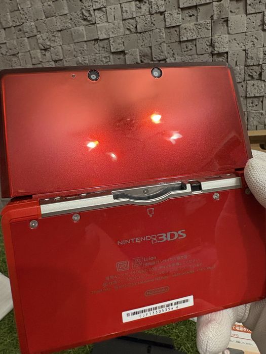 Nintendo 3DS RED Японка стан нової