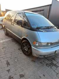 Продам Toyota Previa