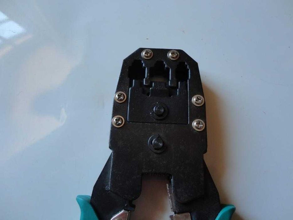 Alicate Cravar Fichas Rj10  Rj11 Rj45