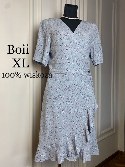 Sukienka do kolan kopertowa niebieska w kwiaty 42 XL Boii  wiskoza