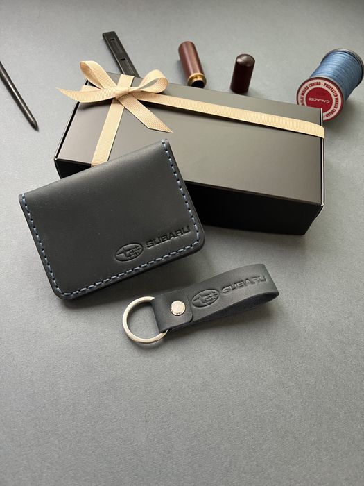 Подарунковий набір до дня автомобіліста. Обкладинка на автодокументи