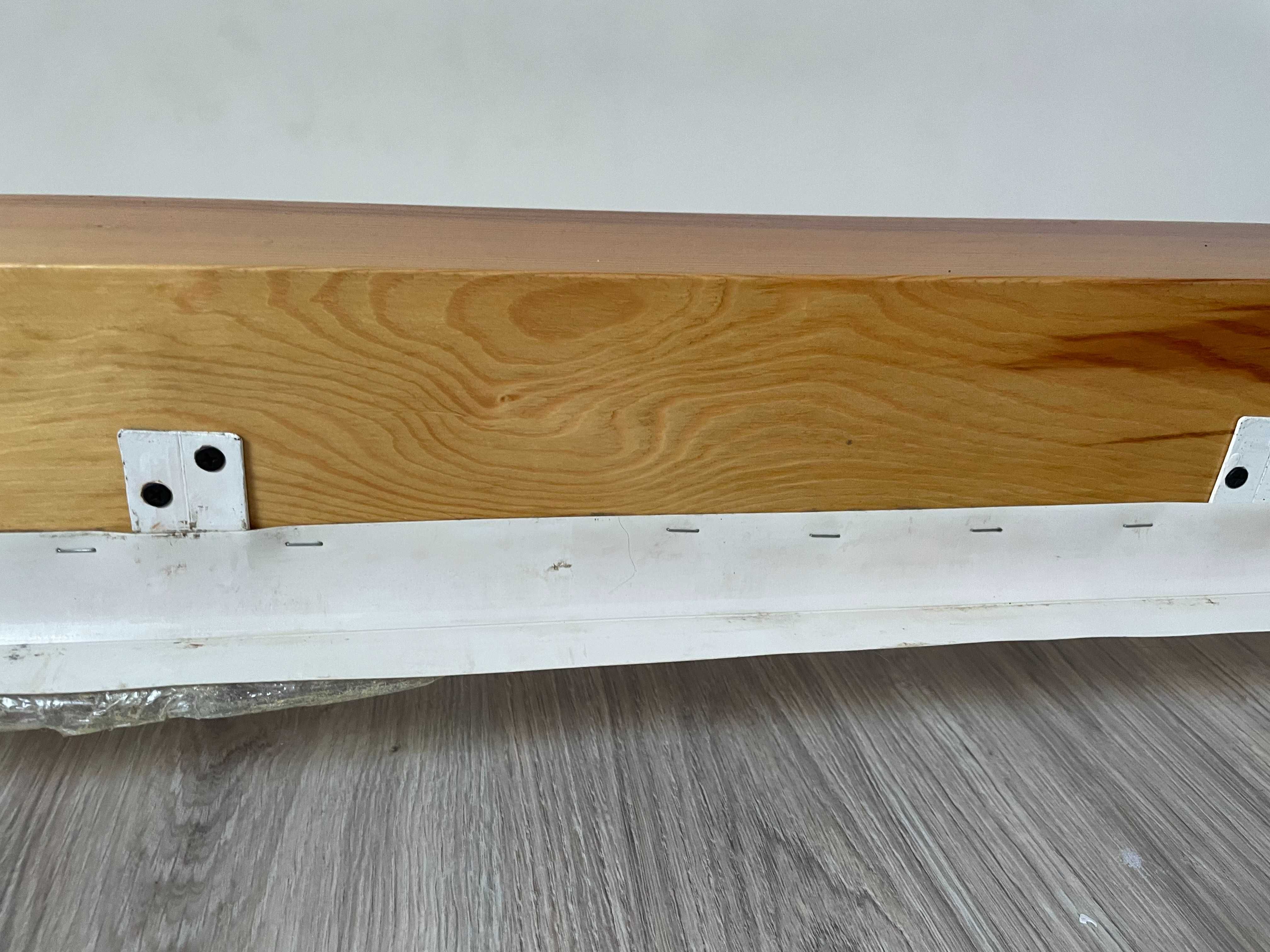 Łóżko drewniane niskie drewniana rama